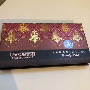 Anastasia Beverly Hills Tamana Palette
